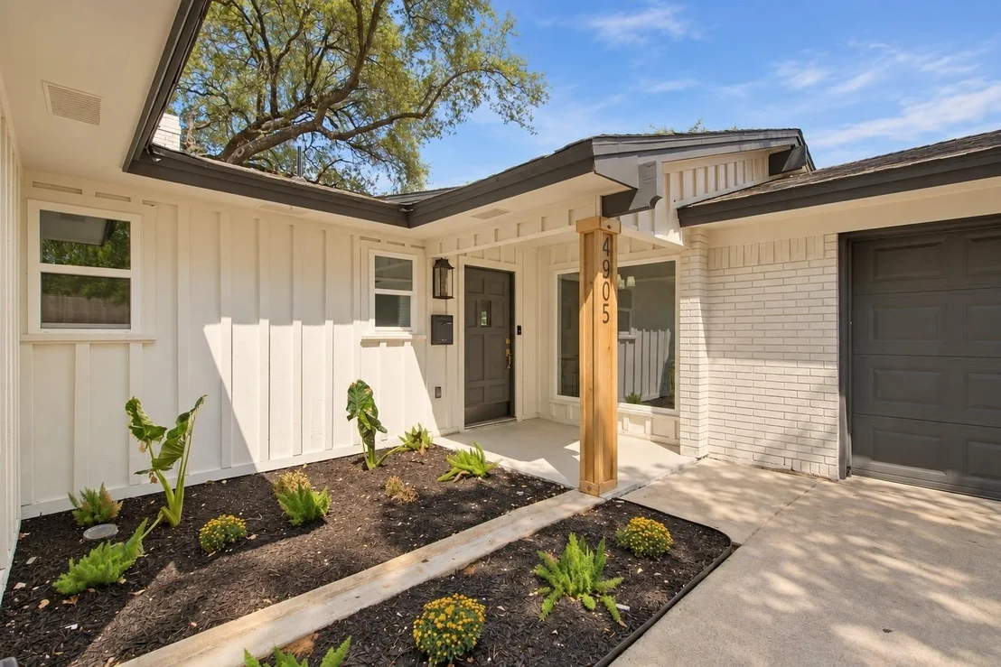 Photo of 4905 Rock River Drive