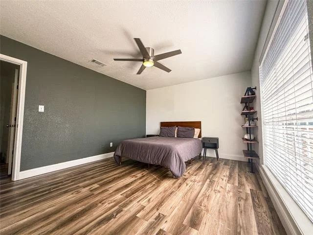 Photo of 1033 Royal Lane