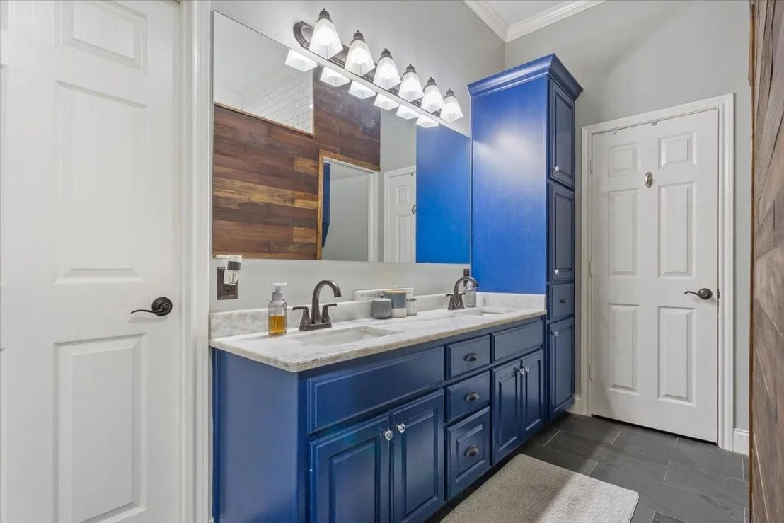 Photo of 5616 Landsdown Drive