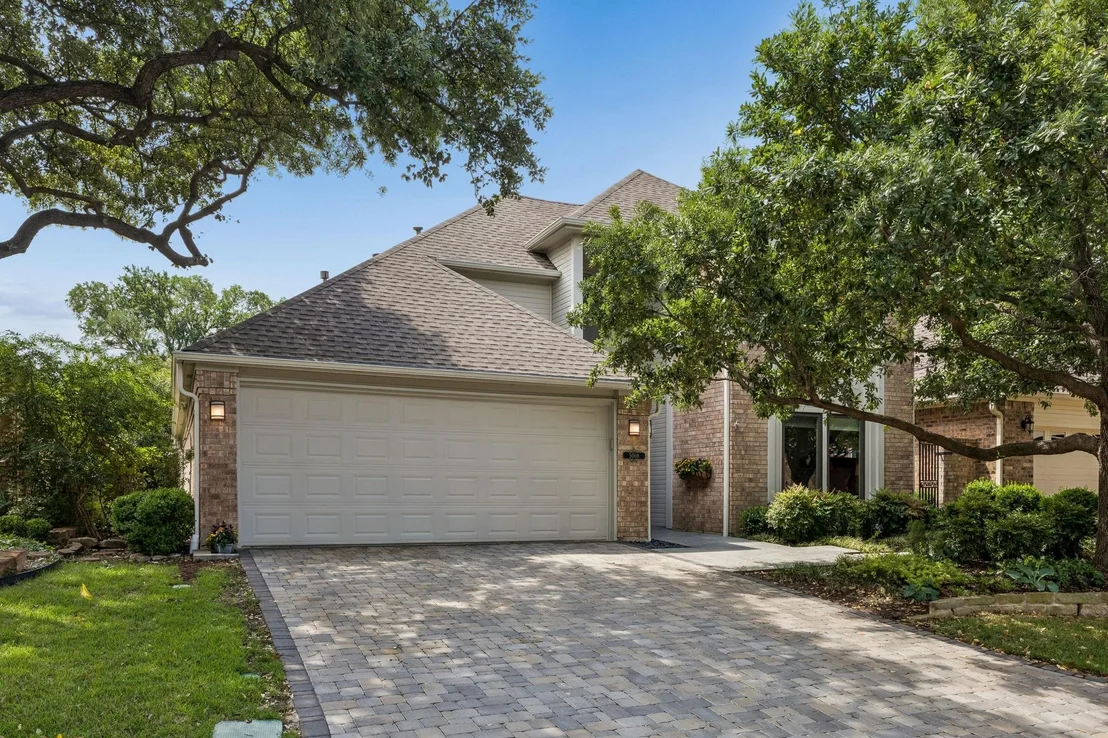 Photo of 5008 Briar Tree Drive