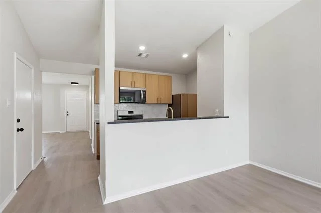 Photo of 1516 Hendrick Drive