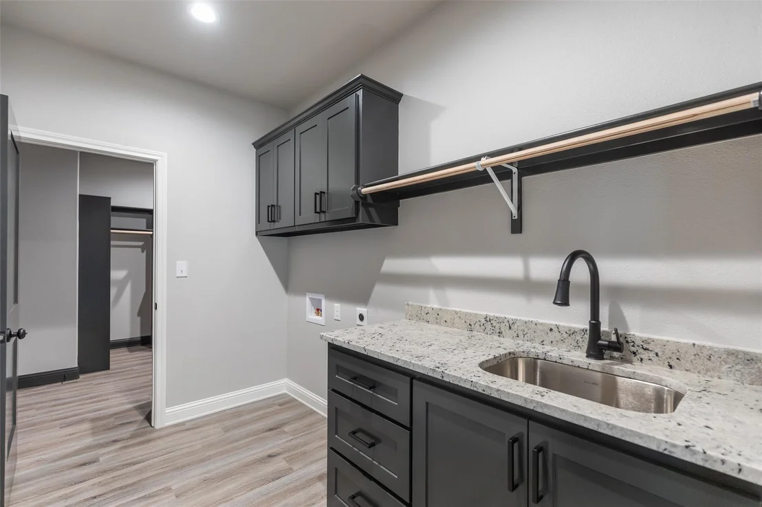 Photo of 227 Indian Ridge Road