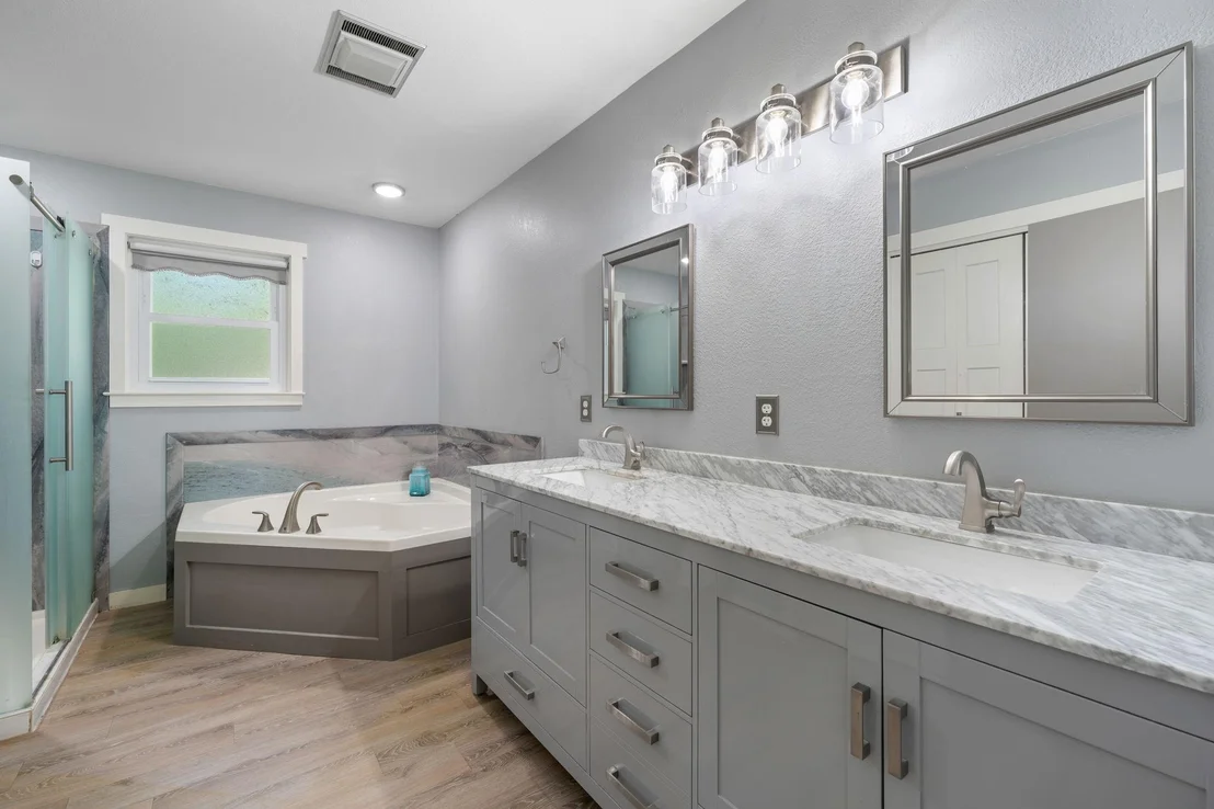 Photo of 3935 Autumn Point Drive