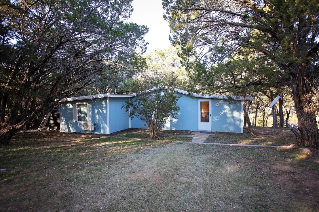 Photo of 9051 Lacy Road