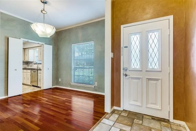 Photo of 6604 Gretchen Lane