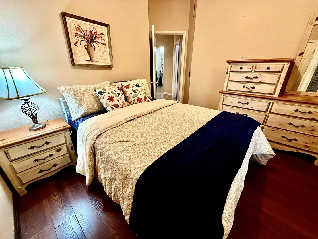 Photo of 2212 Loon Lake Road
