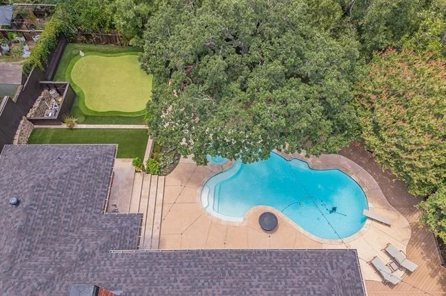 Photo of 1406 Riverview Drive