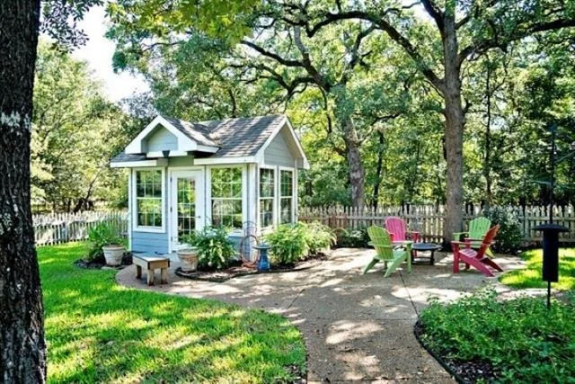 Photo of 3699 Sabine Street
