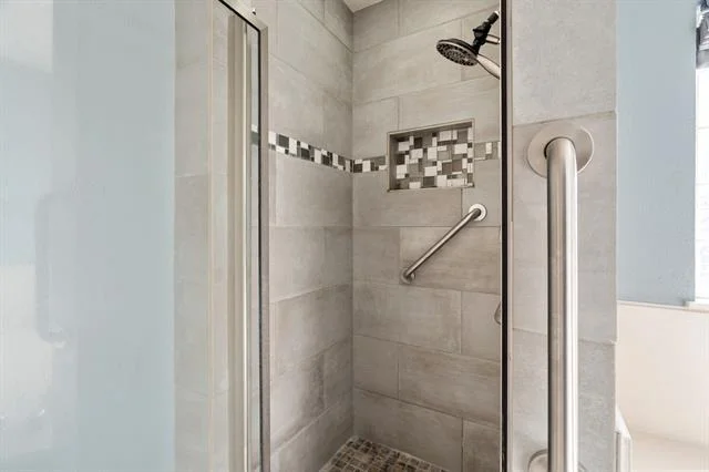 Photo of 6406 Acacia Lane