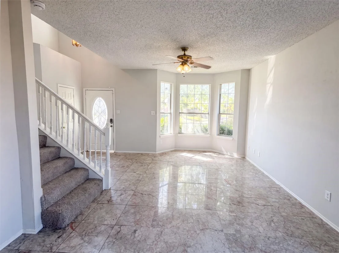 Photo of 861 Pimernel Lane