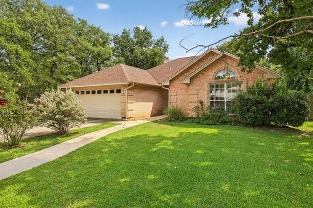 Photo of 420 Meadowcrest Drive