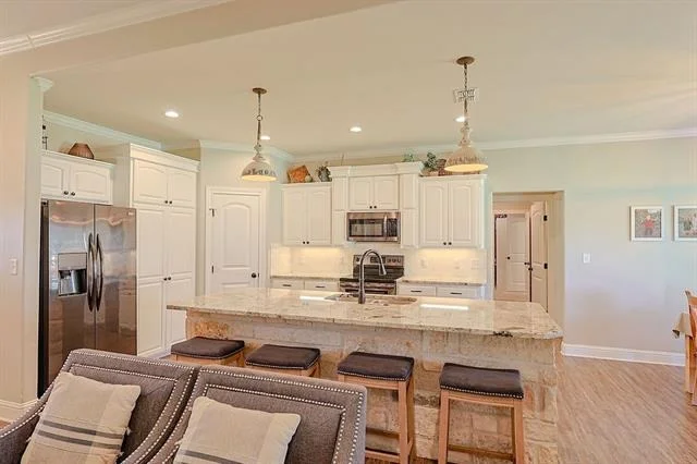 Photo of 6618 Summerwood Trail