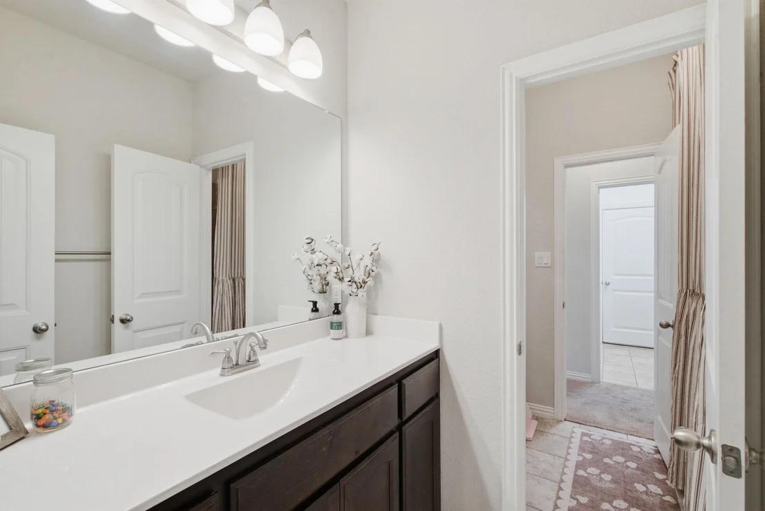 Photo of 531 Hidden Springs Trail
