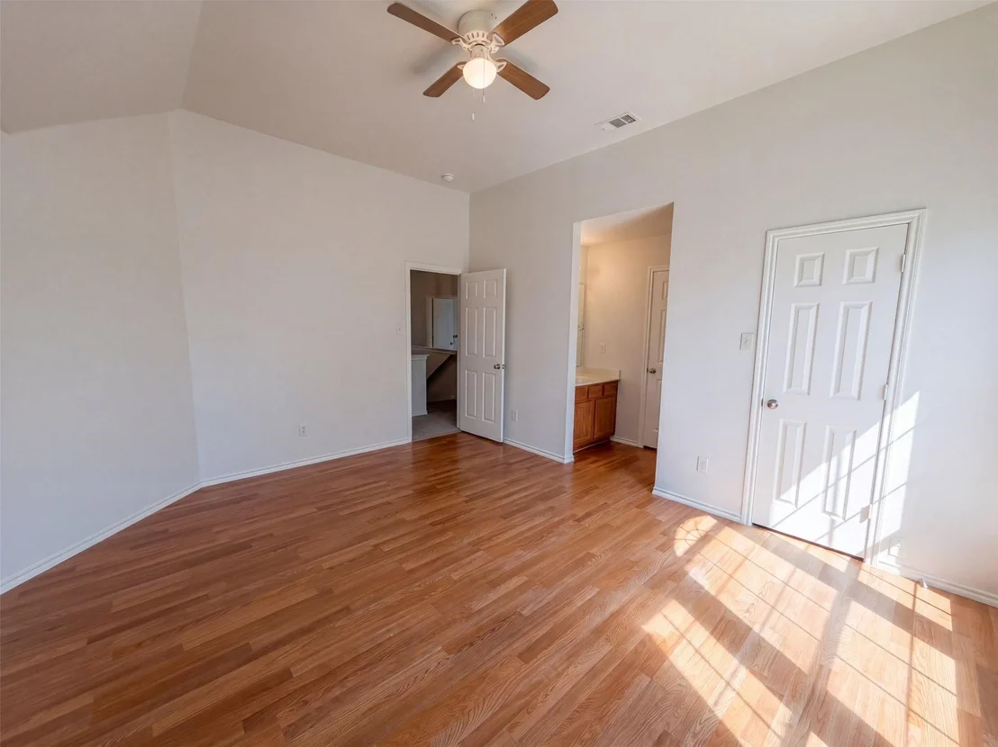 Photo of 1402 Stone Oak Court