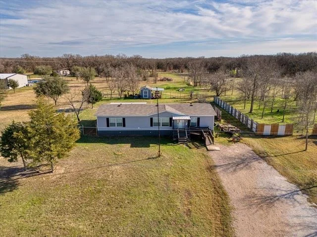 Photo of 1639 Elm Lake Road