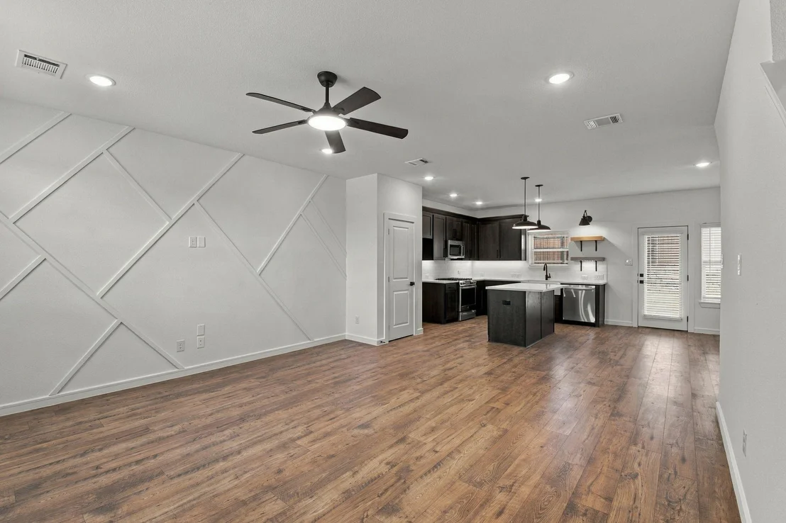 Photo of 604 Brook View Drive