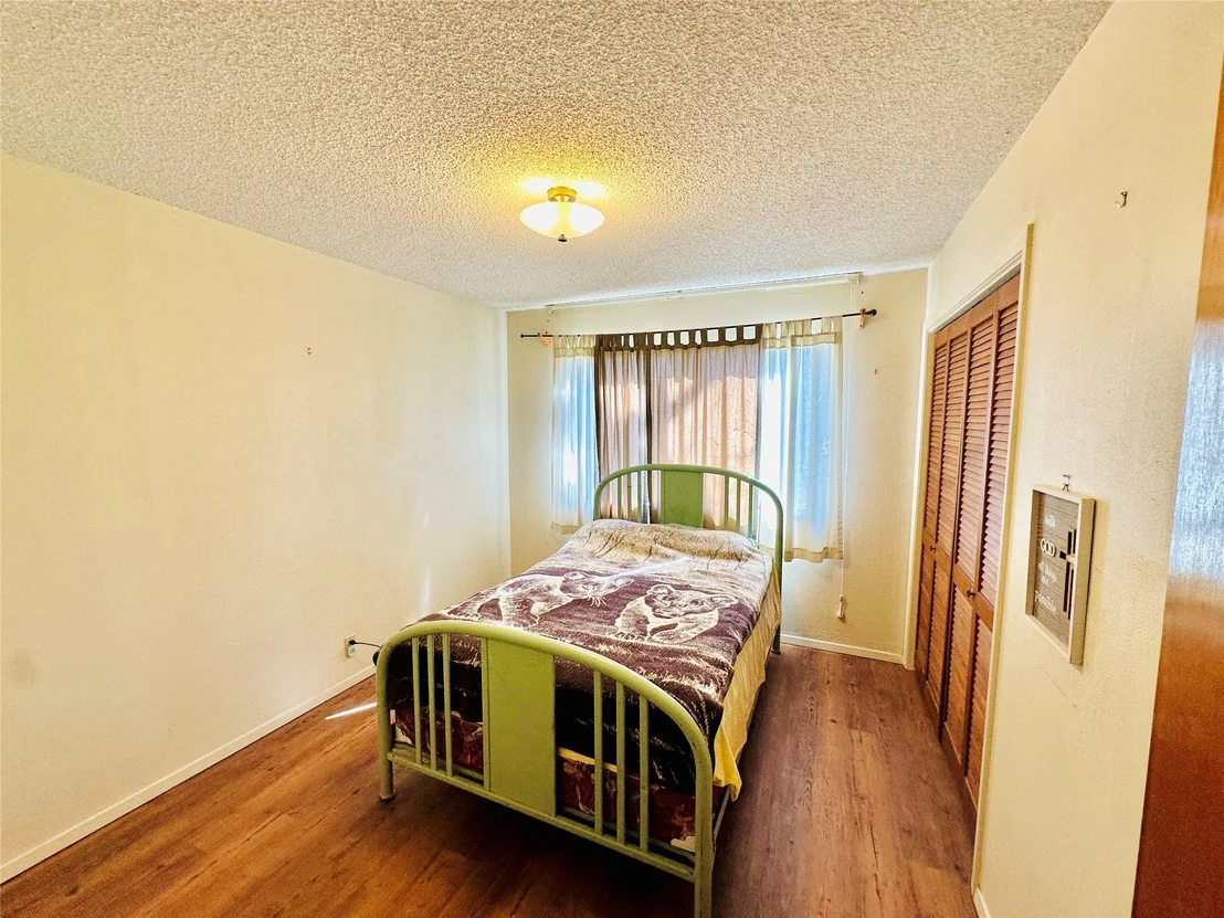 Photo of 409 3rd Street