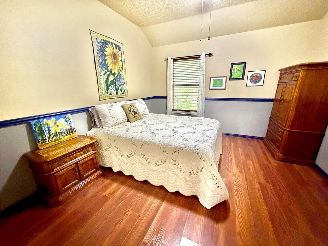 Photo of 2212 Loon Lake Road