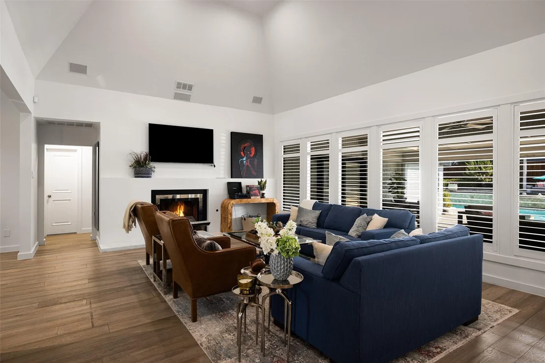Photo of 6946 Forest Glade Circle