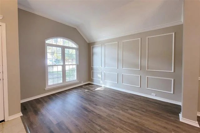 Photo of 1604 Knoll Ridge Circle