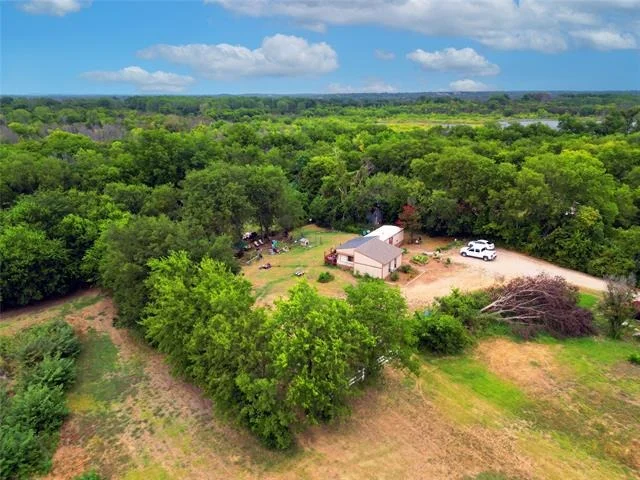 Photo of 4583 La Croix Road
