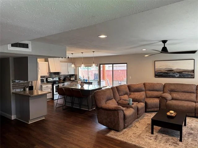 Photo of 1029 Cross Bend Road
