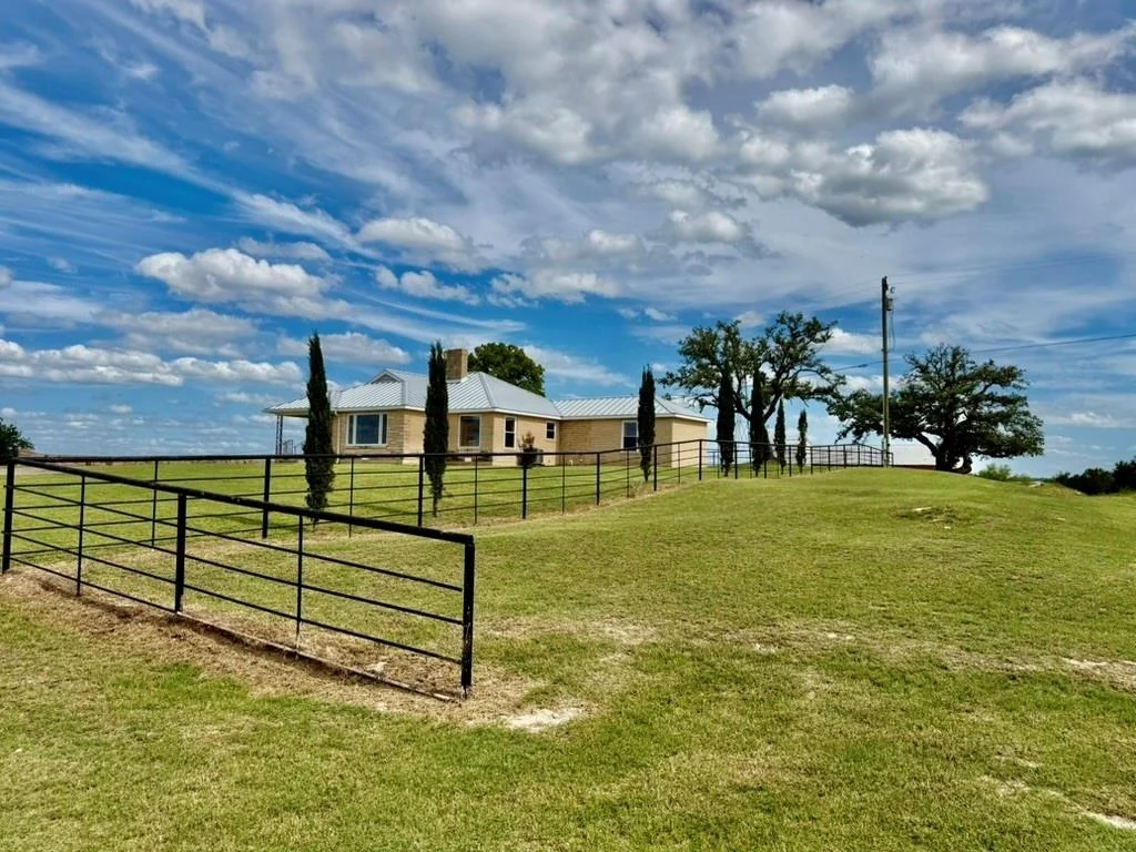 Photo of 1147 County Road 163