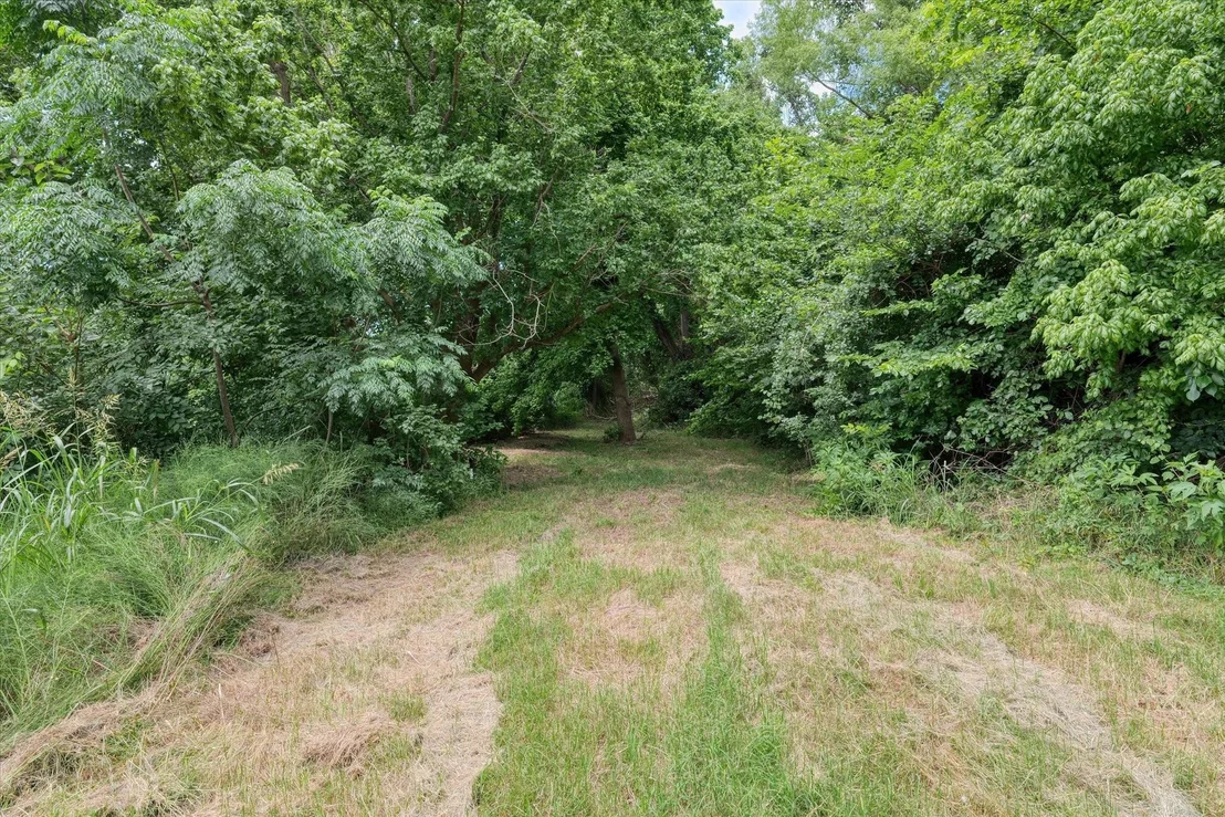 Photo of 505 River Road