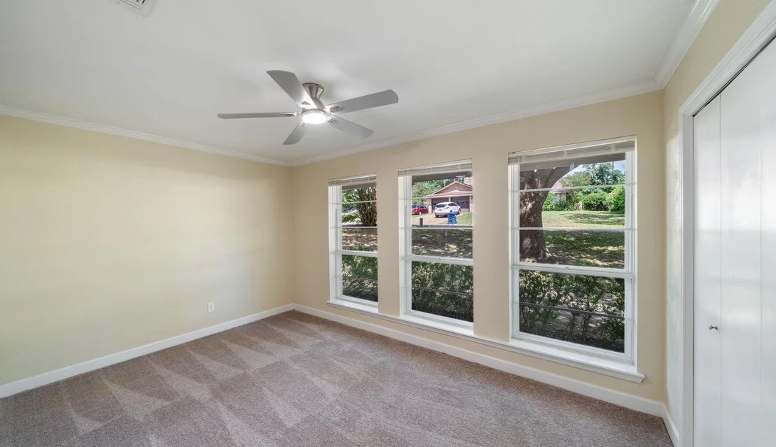 Photo of 110 Linda Lane
