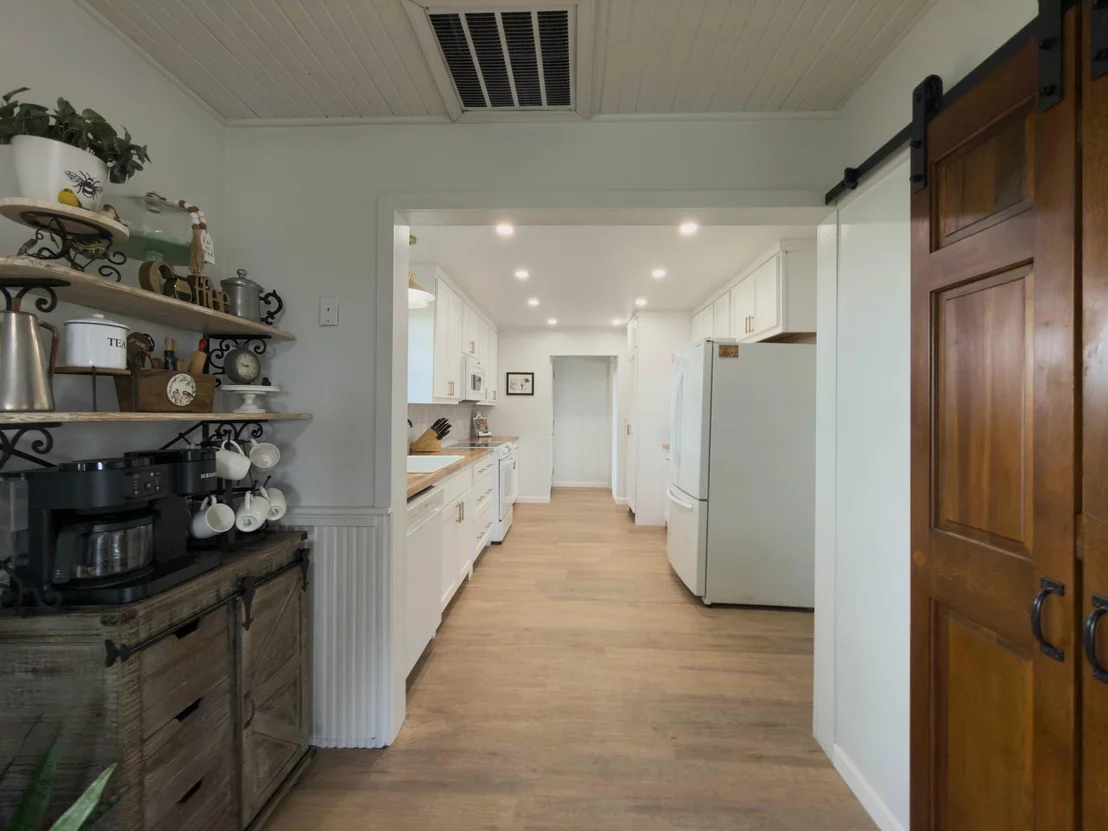 Photo of 5974 County Road 4100