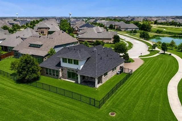 Photo of 4550 Honeyvine Lane