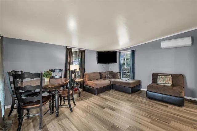 Photo of 12912 Spring Valley Road