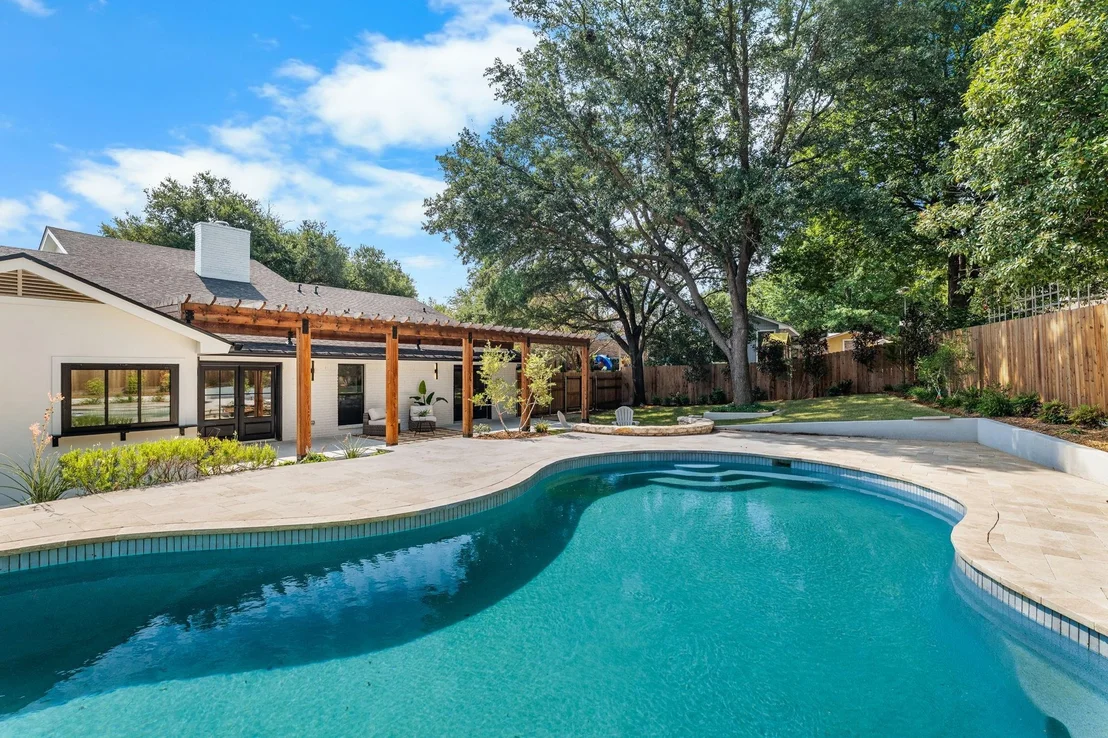 Photo of 4125 Green Oak Drive