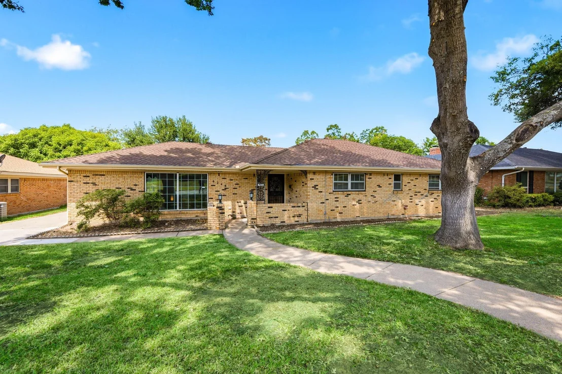 Photo of 6248 Winifred Drive