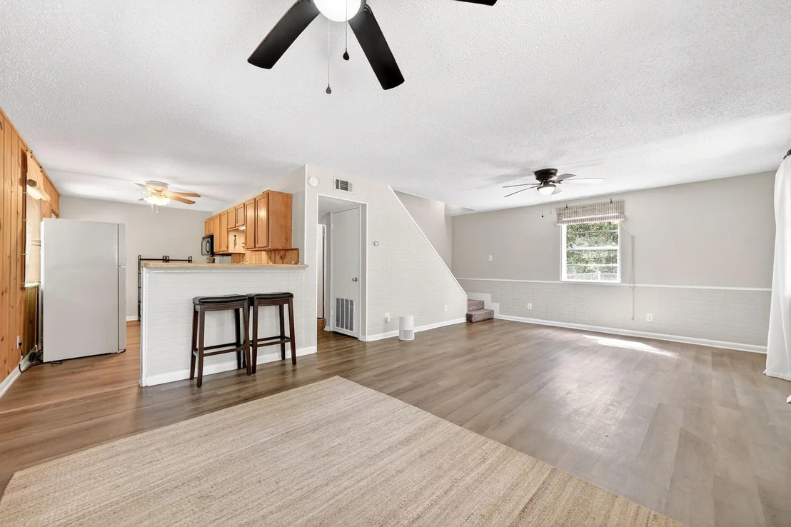 Photo of 7115 Brokenbow Drive