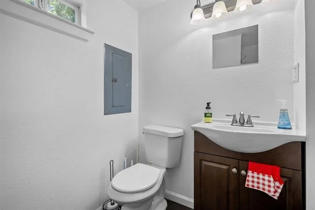 Photo of 1116 Edgefield Drive