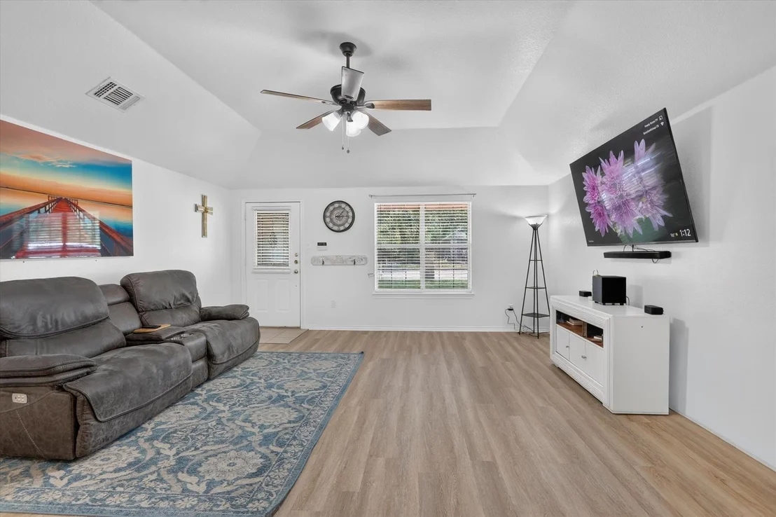 Photo of 1801 Rayna Drive