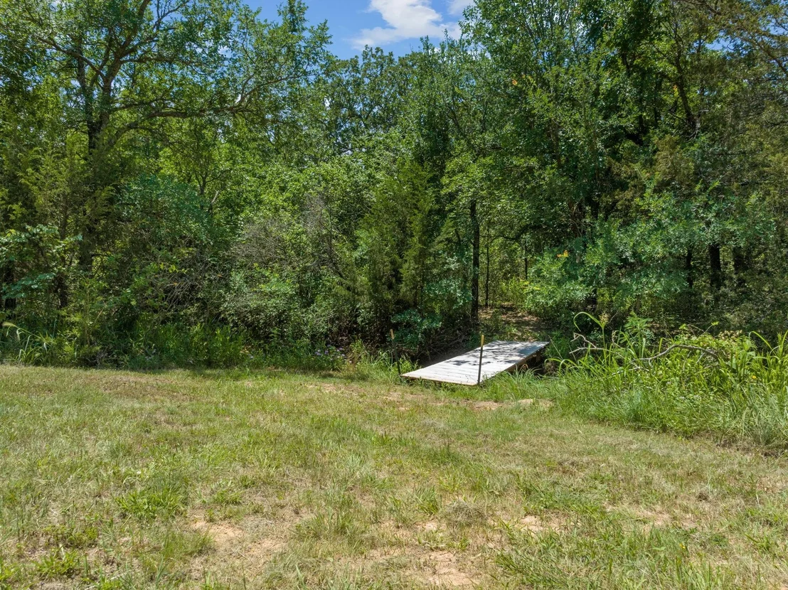 Photo of 1385 CR-1340