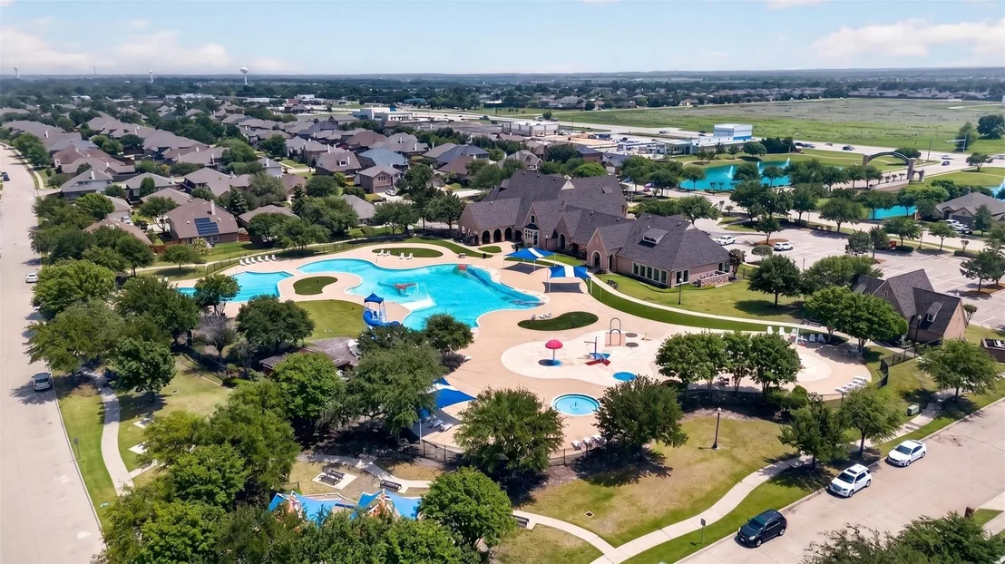 Photo of 921 Bowie Drive
