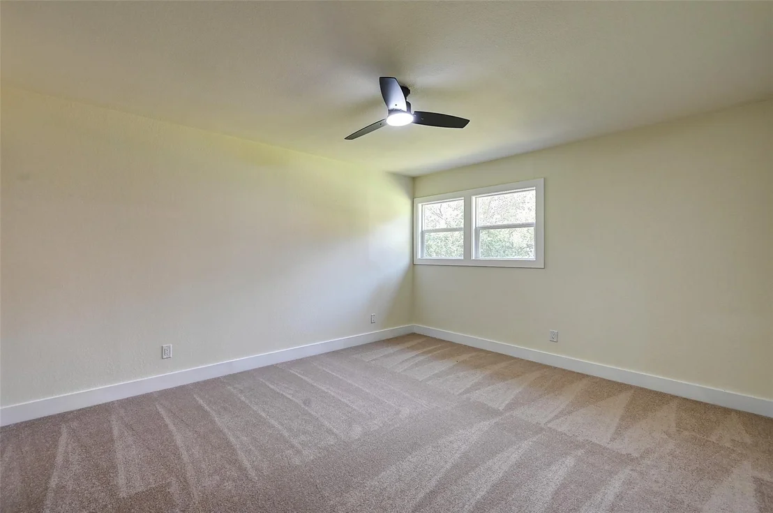 Photo of 3900 Pelham Road