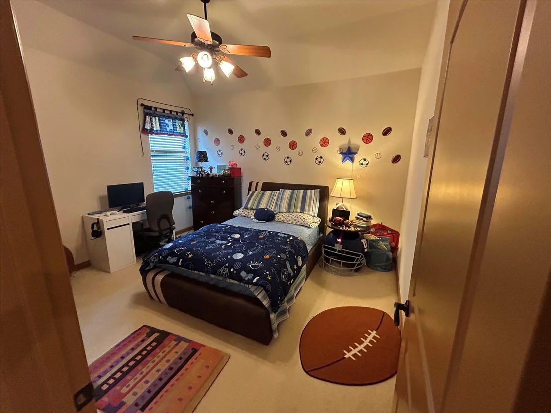 Photo of 2219 Longview Road