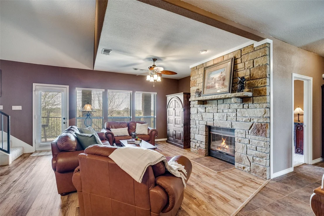 Photo of 1102 Eagle Point Circle