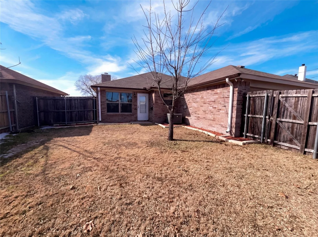 Photo of 4522 Mariner Drive