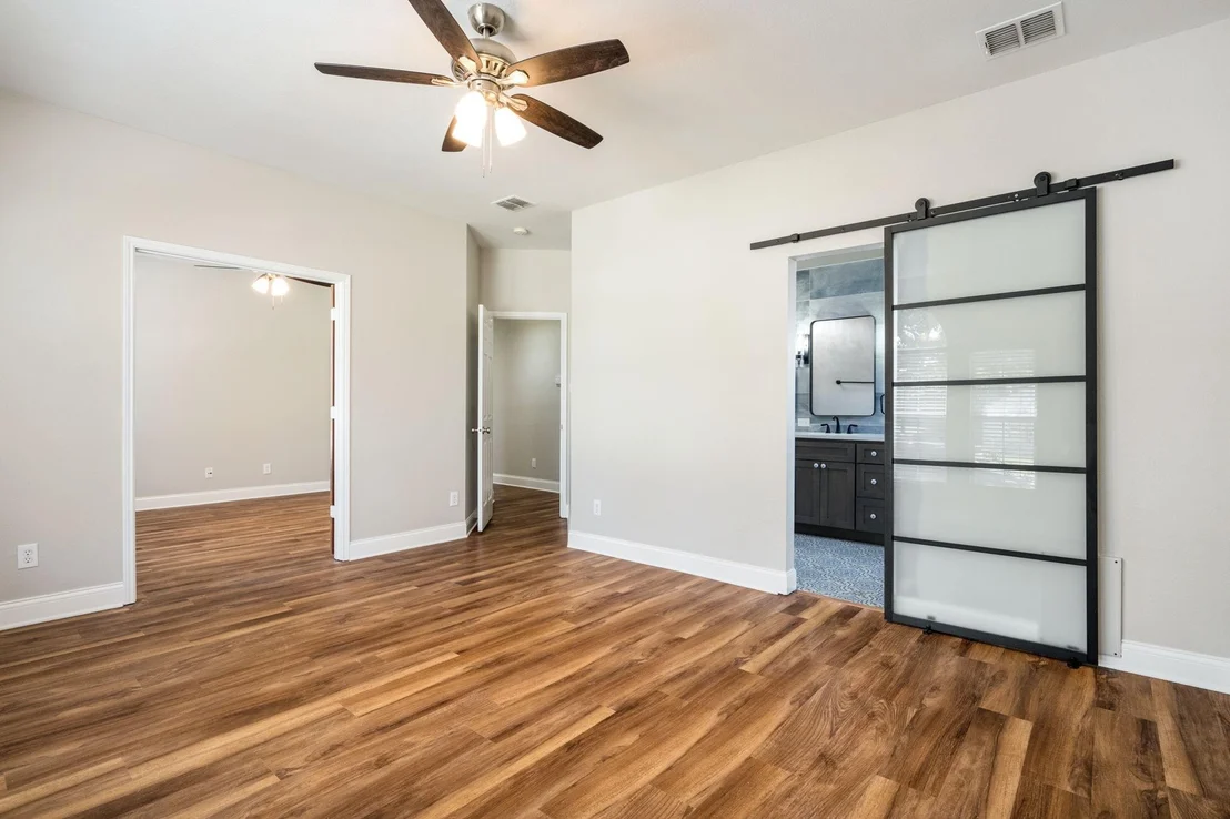 Photo of 1045 Woodhaven Circle