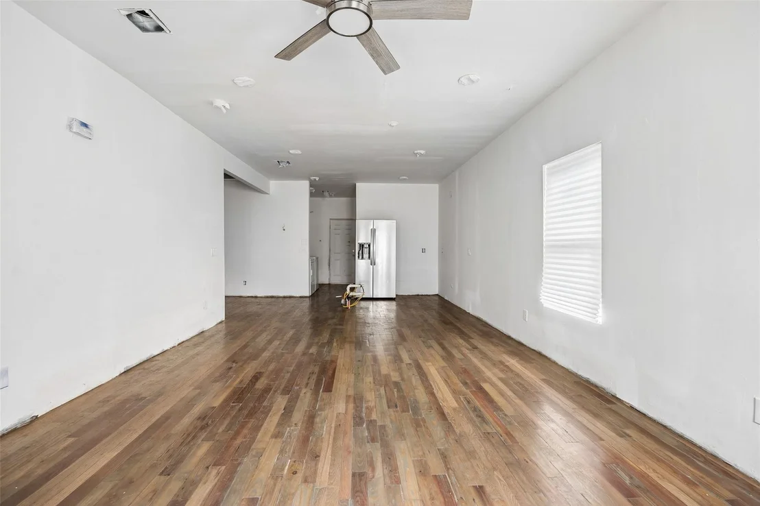Photo of 2830 Tanner Street