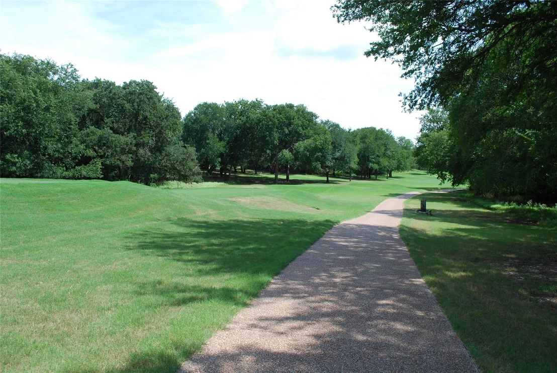 Photo of 15013 Golf Drive