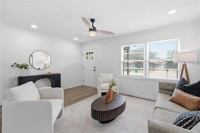 Photo of 305 Avenue I