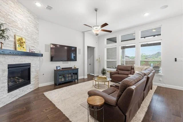 Photo of 7221 Redwood Road