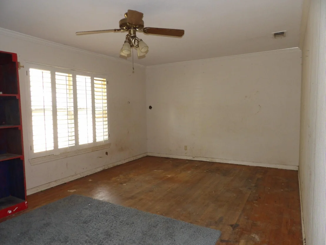 Photo of 402 Keith Street