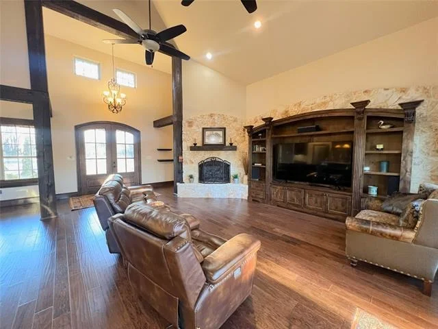 Photo of 501 Private Road 5980